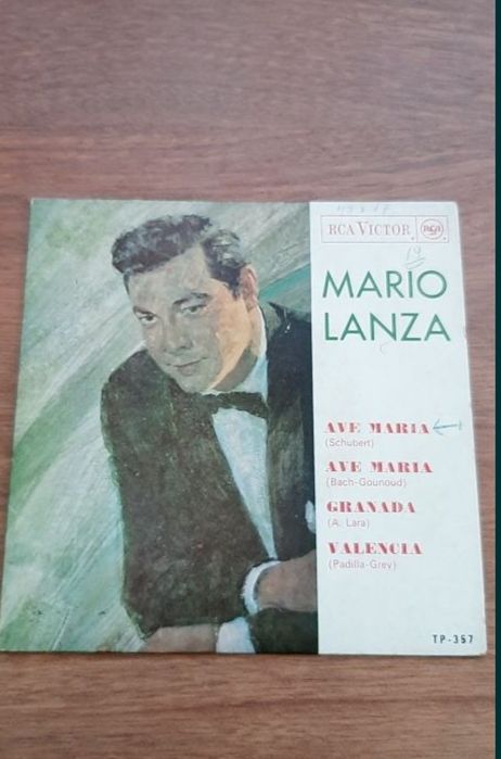 Paulo de Carvalho+Mário Lanza+Ivone Silva+hino português