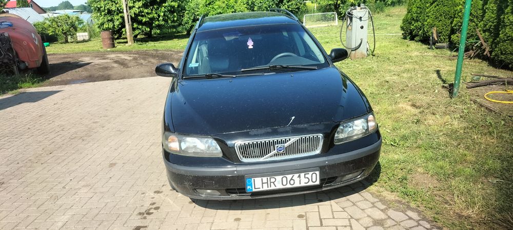 Volvo v 70 2000r  2.5 tdi