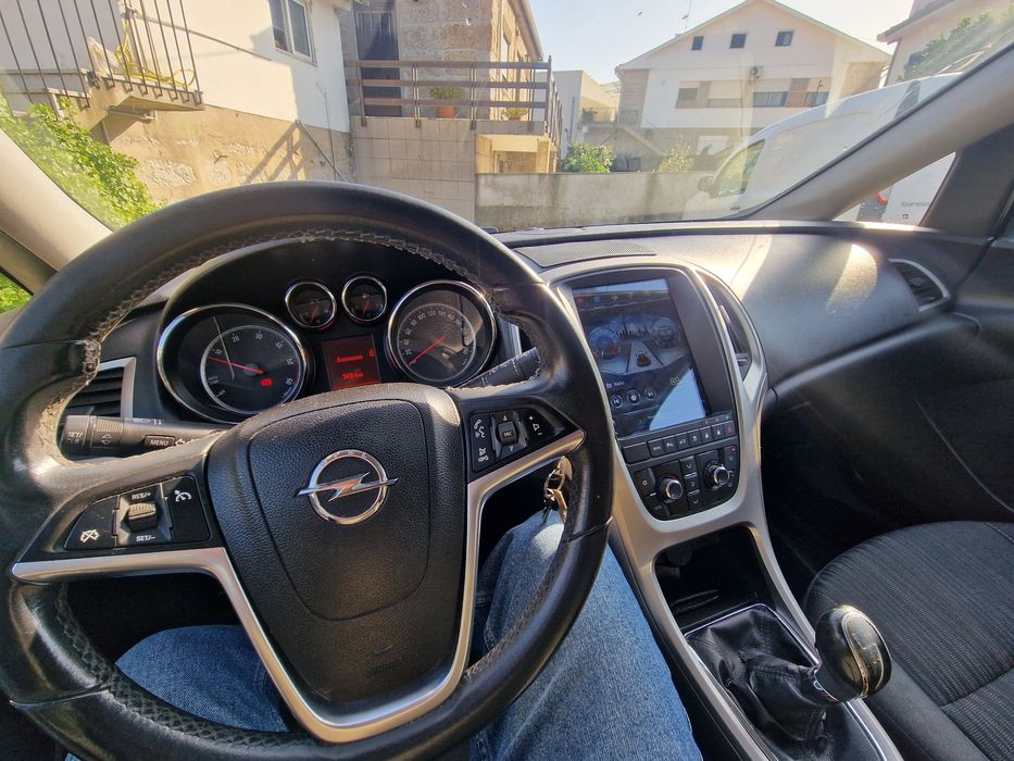 Opel astra sport tourer 1.3 cdti