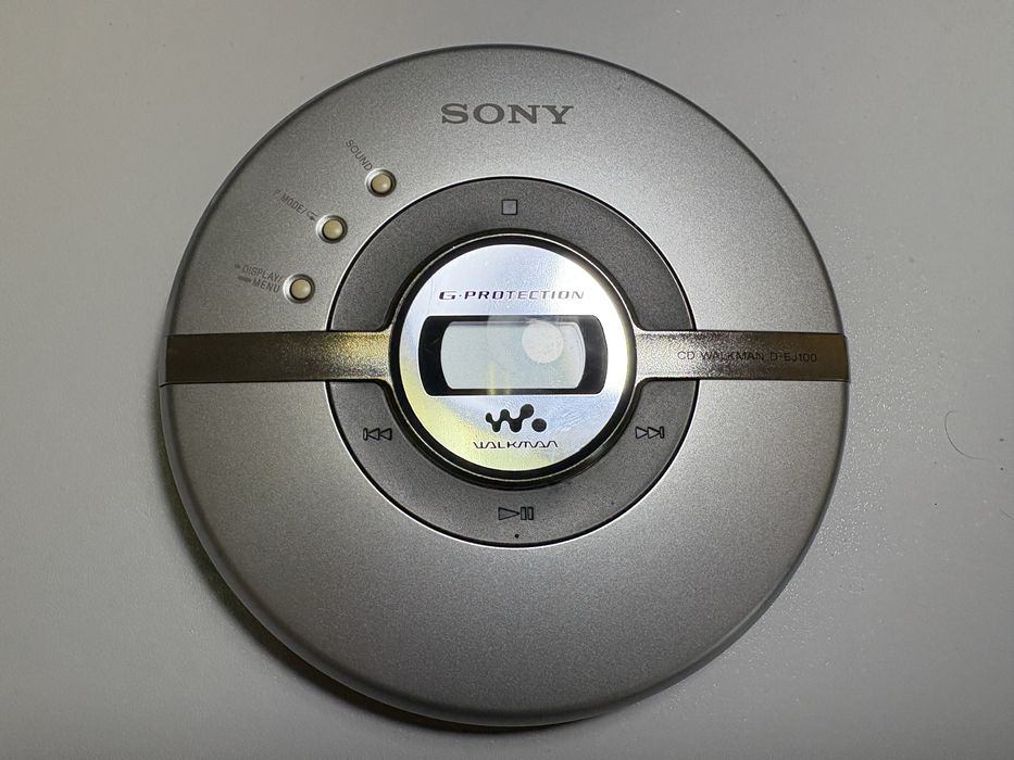 Продается CD player Sony CD Walkman G Protection Model D -EJ 109