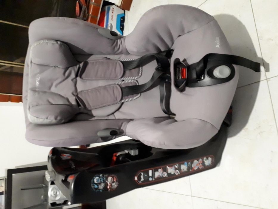 Cadeira Auto Bébé Confort Axiss