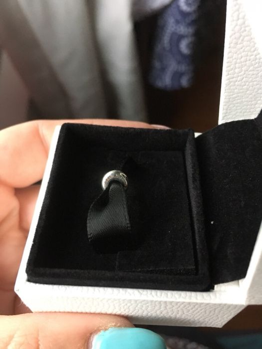Vendo stopper original pandora para open bangle