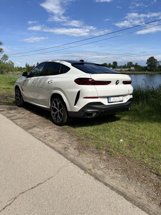 Najnowsze BMW X6 oraz Audi Q8 do ślubu