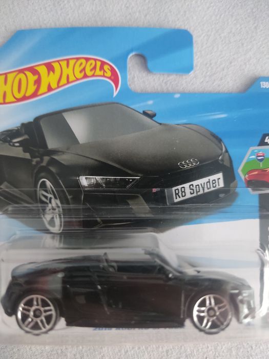 Hot Wheels 2019 Audi R8 Spyder