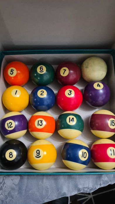 Bolas de pool em bom estado