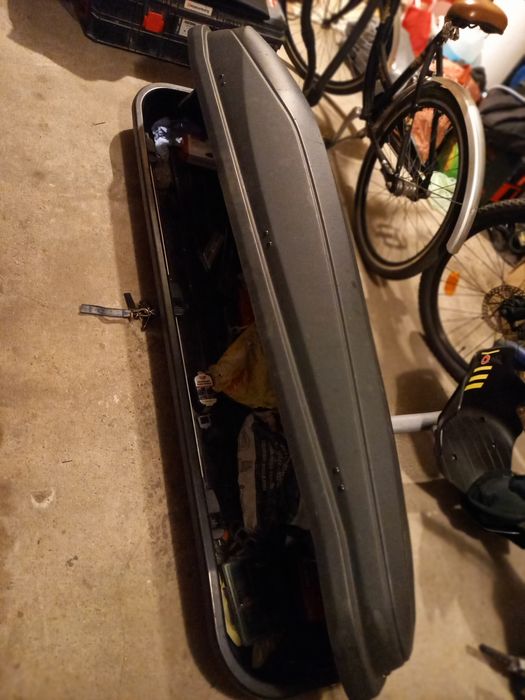 Dachbox samochodowy
