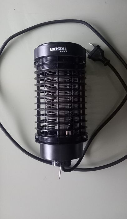 mata moscas e mosquitos Tristar elétrica usada