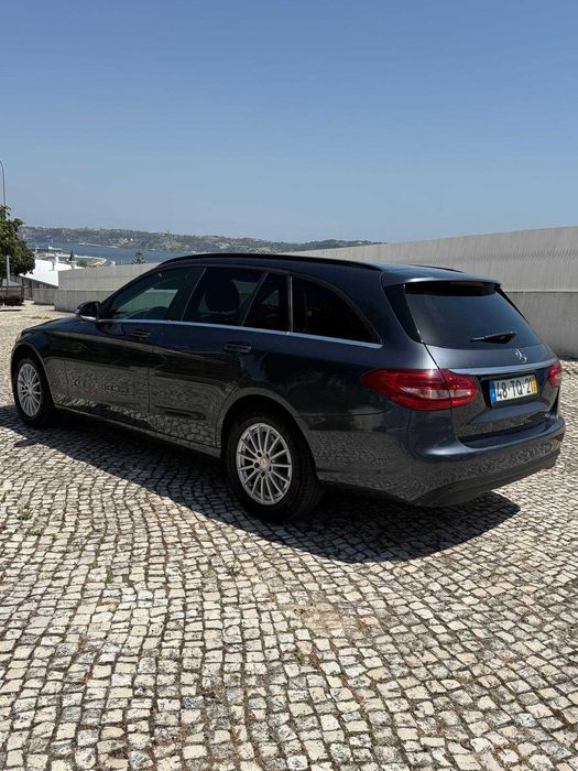 Mercedes-Benz C200 Automático a Diesel e em Bom Estado