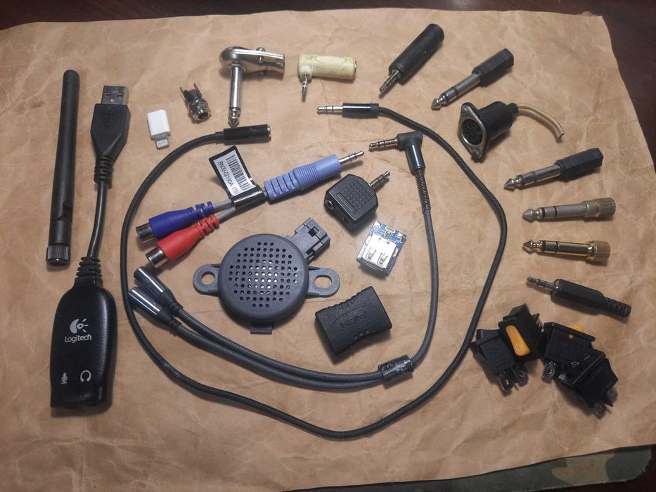 Джек міні перехідник 3.5 HDMI Logitech aux