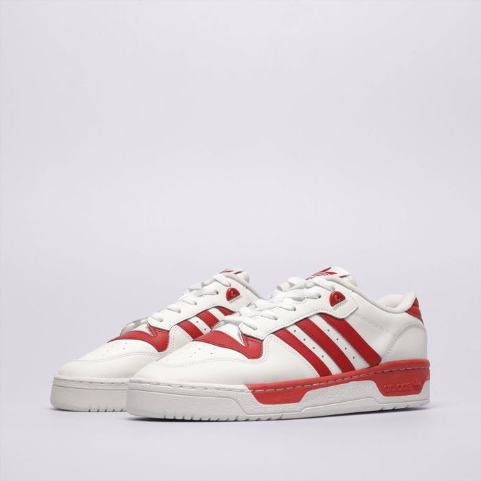 Шкіряні кросівки Adidas