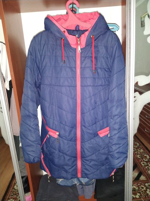 Женская куртка осеняя