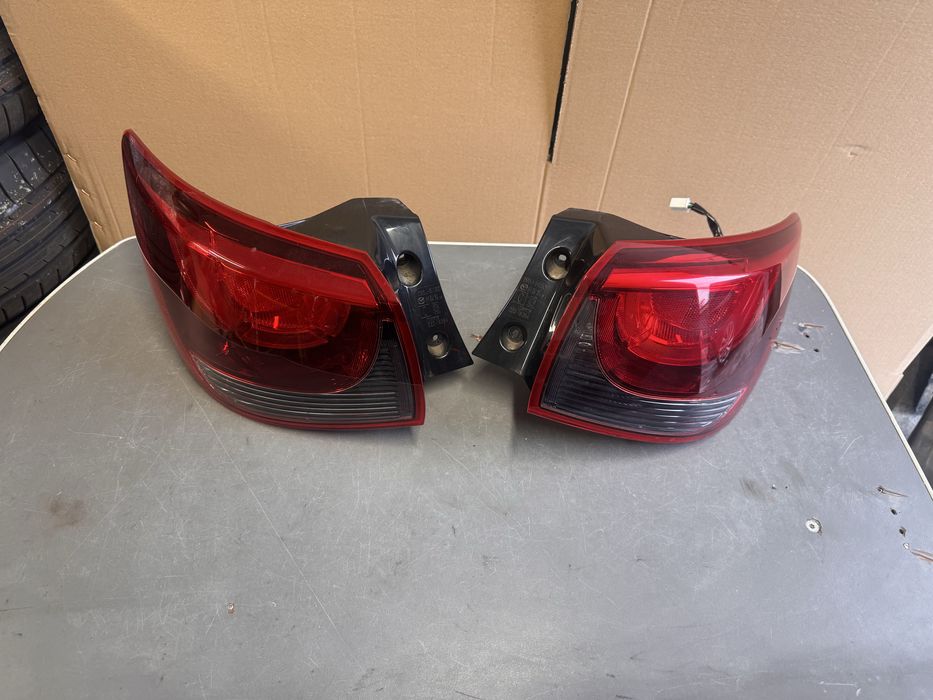 Mazda2 DJ 15-21 lampy tylne idealne
