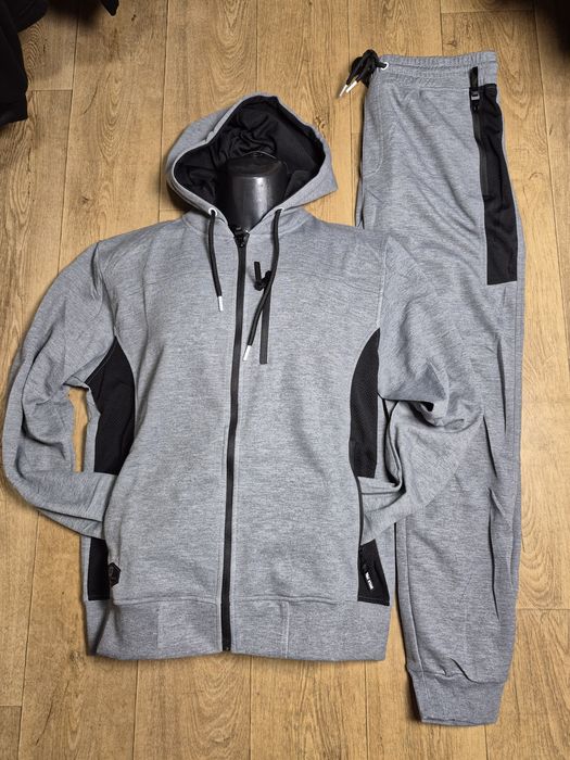 Мужские спортивные костюмы Польша T&C L- 2XL