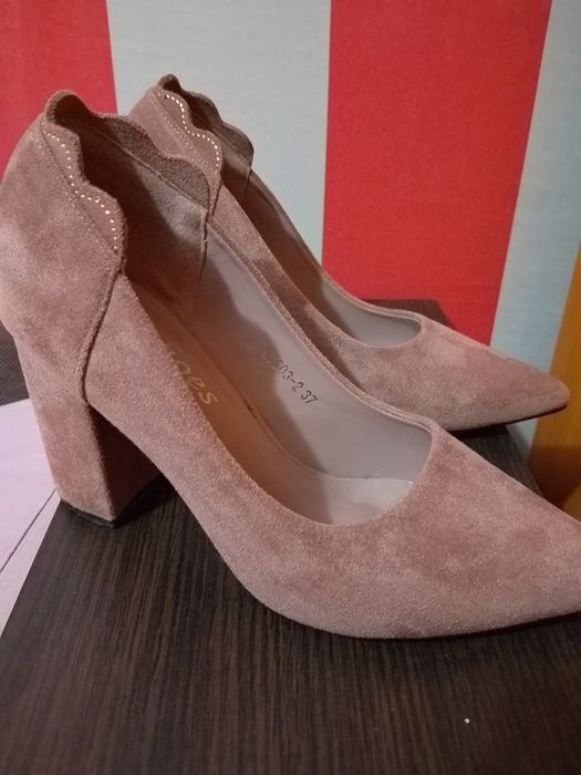 Жіночі туфлів...