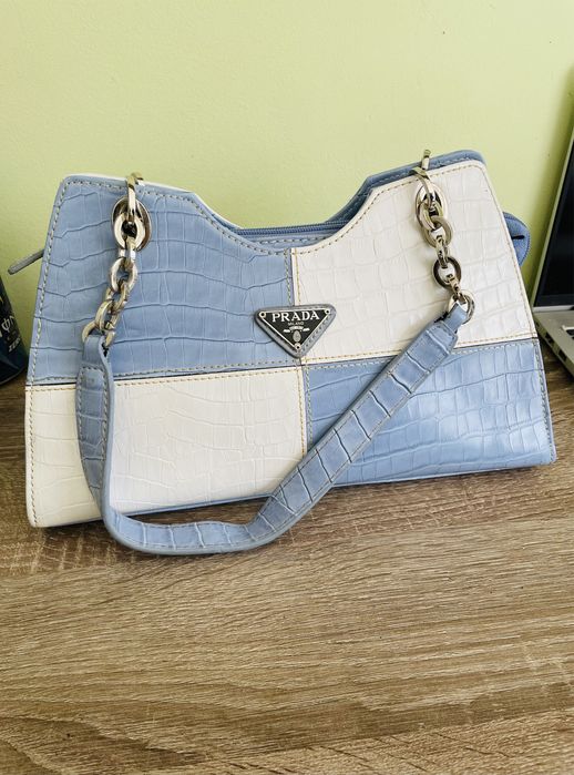 Prada torebka na ramie