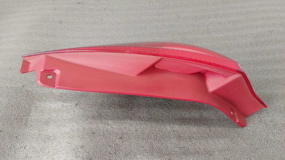 Farolim direito FORD Fiesta VI (CB1, CCN)