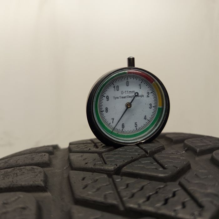 215/55R17 Pirelli Sottozero 3