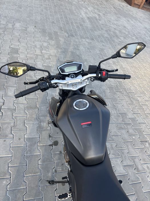Продам  Voge300R