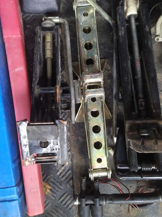 Газове обладнання до авто комп'ютери форсунки редуктори