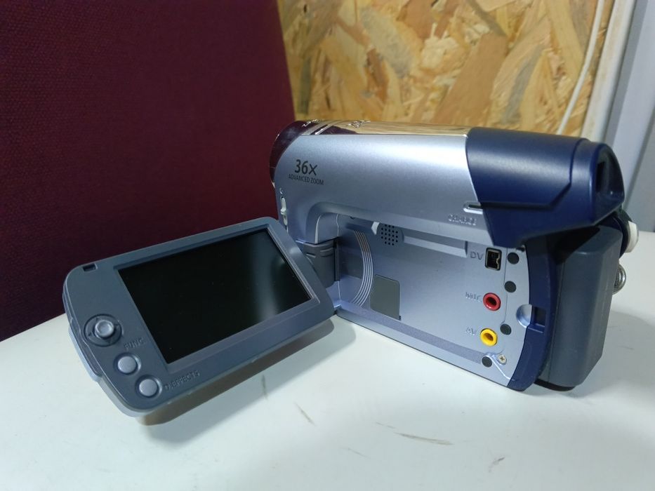 Відеокамера Canon + сумка