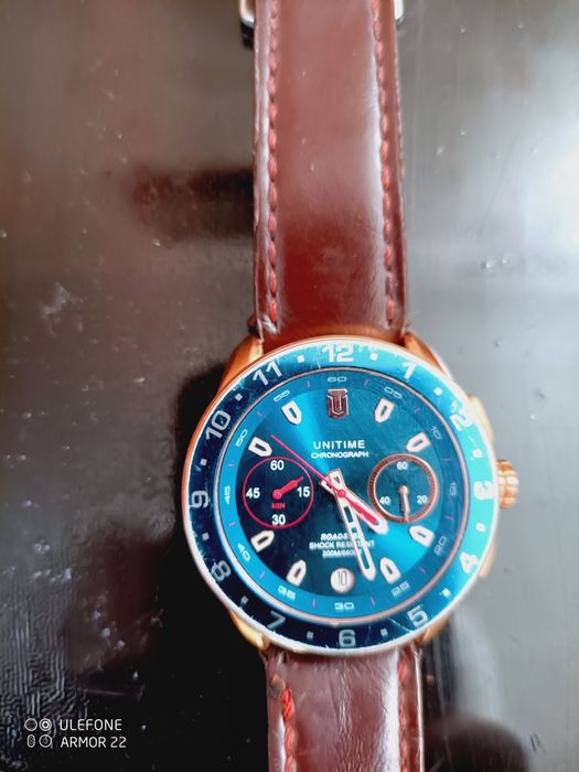 Часи ROADSTER uniyime