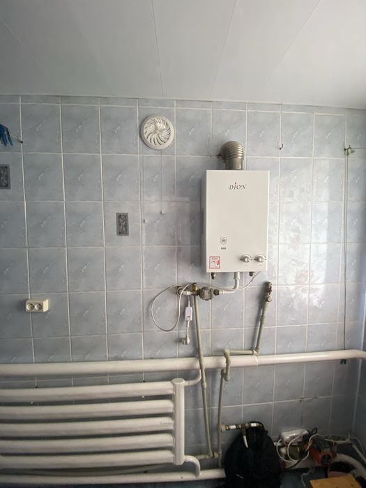 Продам два дома на одном участке с удобствами центр Кулебовка
