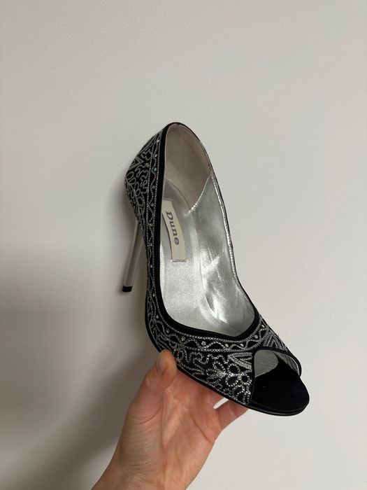 Buty Dune czarne na obcasie