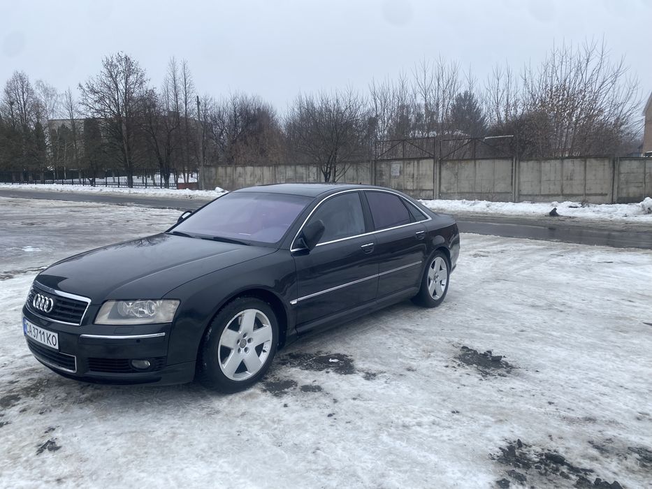 Ауді А8 Д3 4.0 дизель. Хороший стан