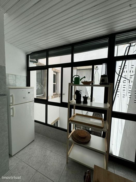 Quarto - localizado em Arroios Lisbon