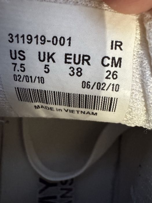 Buty Tommy Hilfiger 38 roz