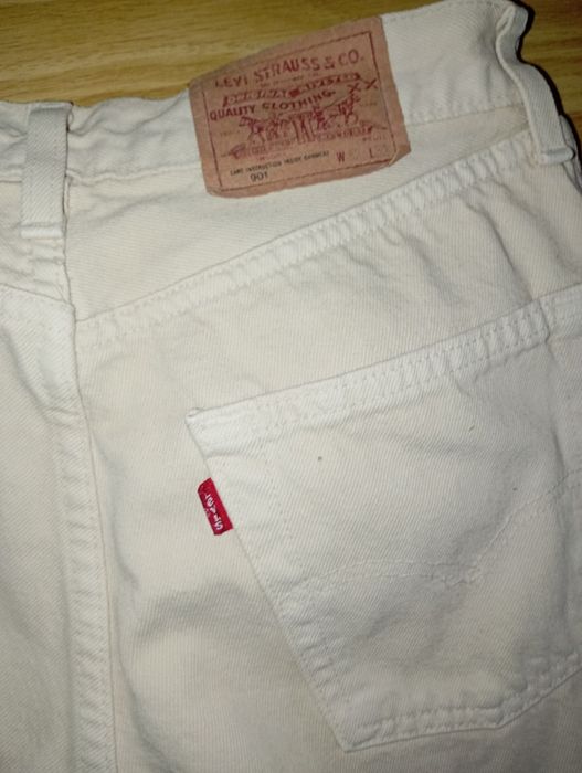 Продам штани Levi's 901
