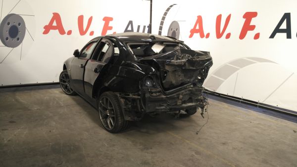 Para peças BMW 3 (E90)