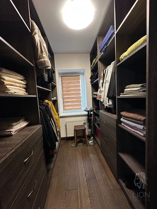 Без % Продаж Будинку 200 кВ.м. Басейн , 14,5 соток. Пухівка