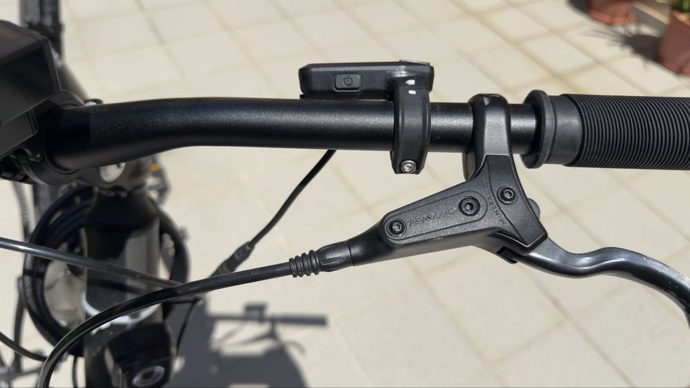 Vende se Rockrider eST500
