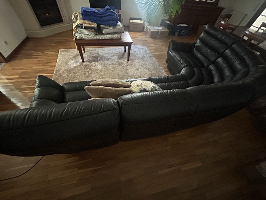 sofa de pele preto