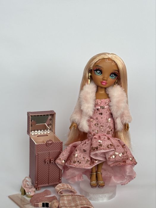 Sabrina St. Cloud Rainbow High лялька Сабріна