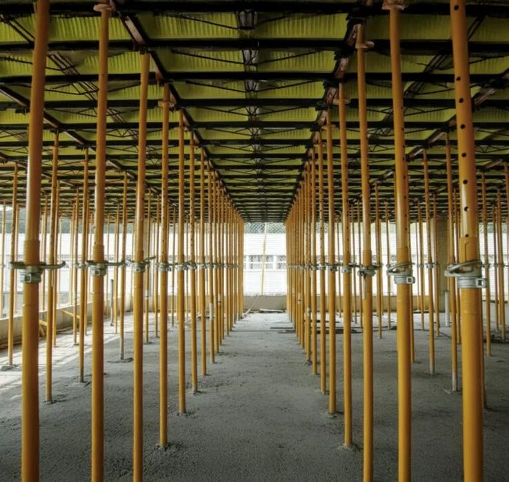 Alugo Escoras metalicas