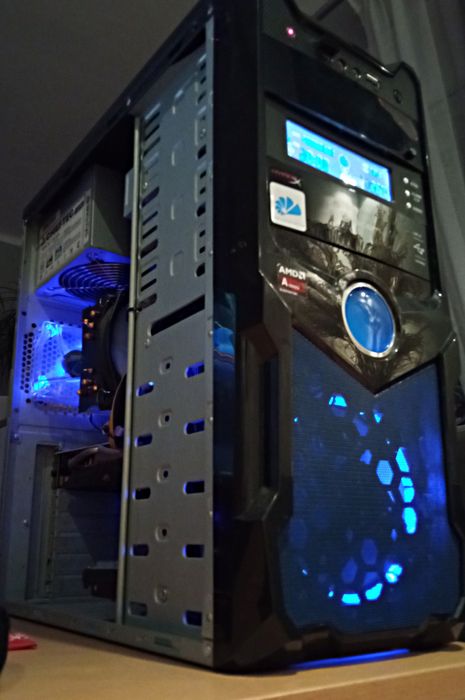 PC komputer stacjonarny