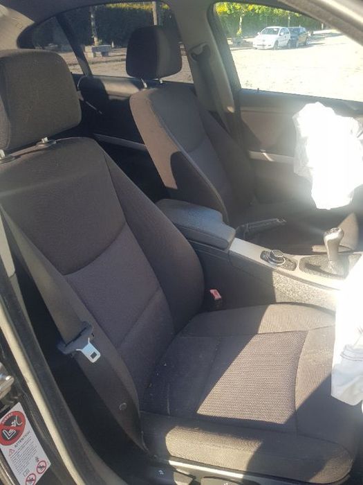 Bancos Frontais e Traseiros BMW 316D / 318D / 320D E90 2010