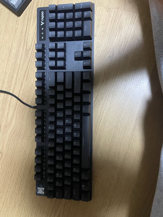 Клавіатура ігрова, чьорні свічі