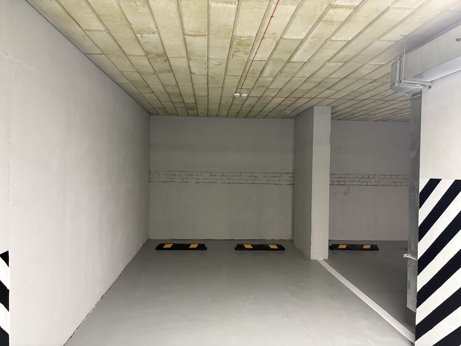 Паркінг ЖК Республика Оренда