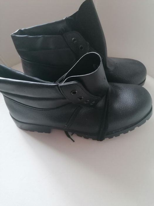 Buty robocze ochronne rozm. 42