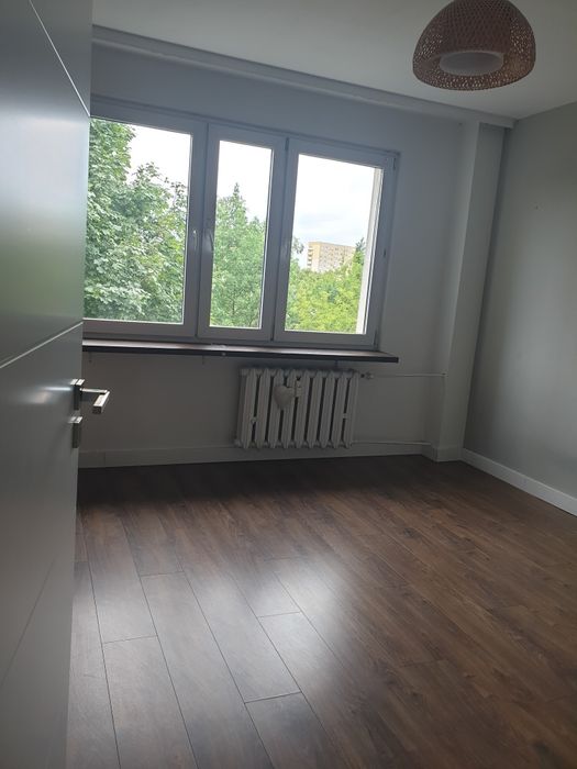 3 pokoje, loggia,schowek, parking strzeżony