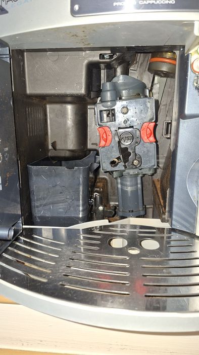 Кавомашина кавоварка Delonghi на запчастини