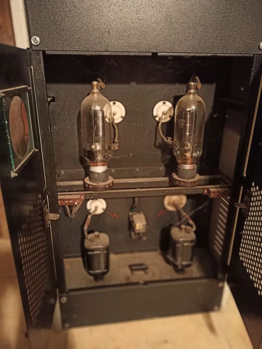 Wzmacniacz lampowy lata 50 typ WR8550/54