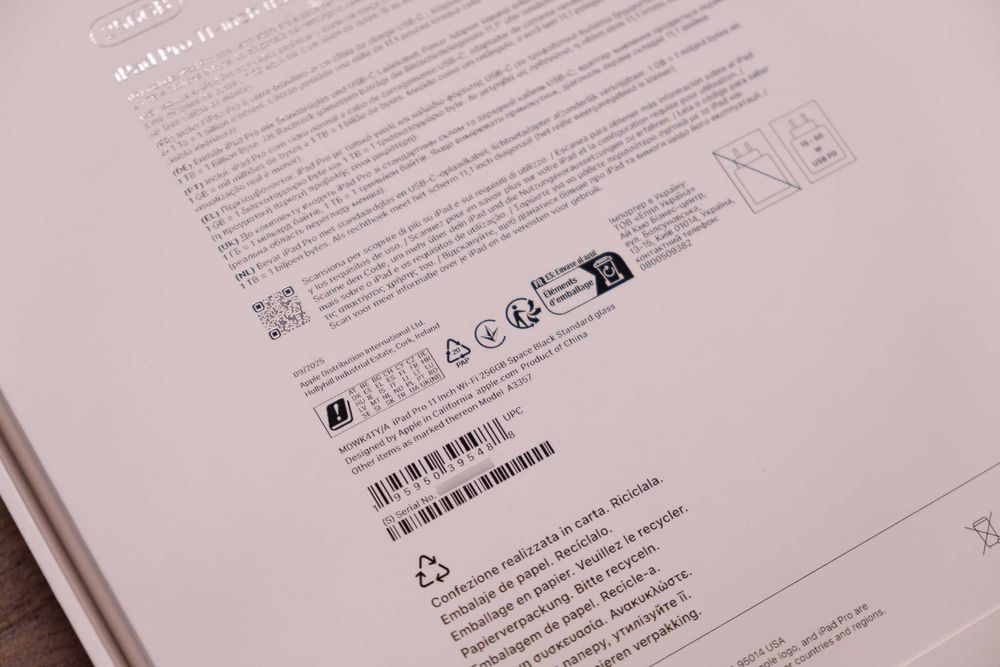 Apple iPad Pro 2025 11" M5 256GB Wi-Fi Preto Sideral - NOVO / SELADO