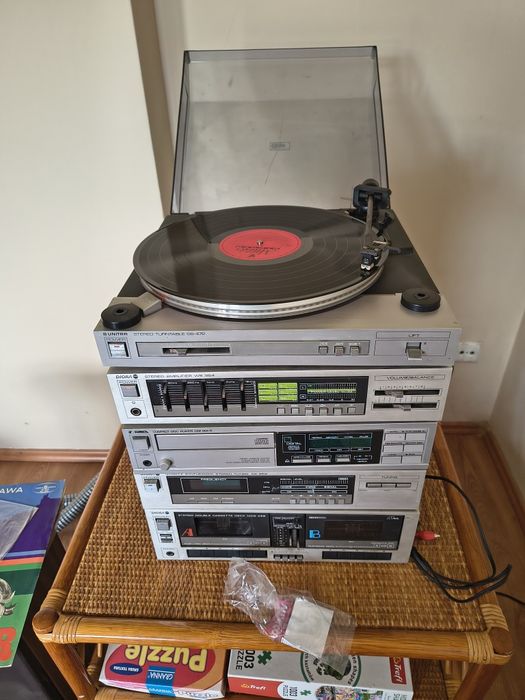 Wieża Diora Unitra MIDI 055 – gramofon, CD, magnetofon + 2 kolumny