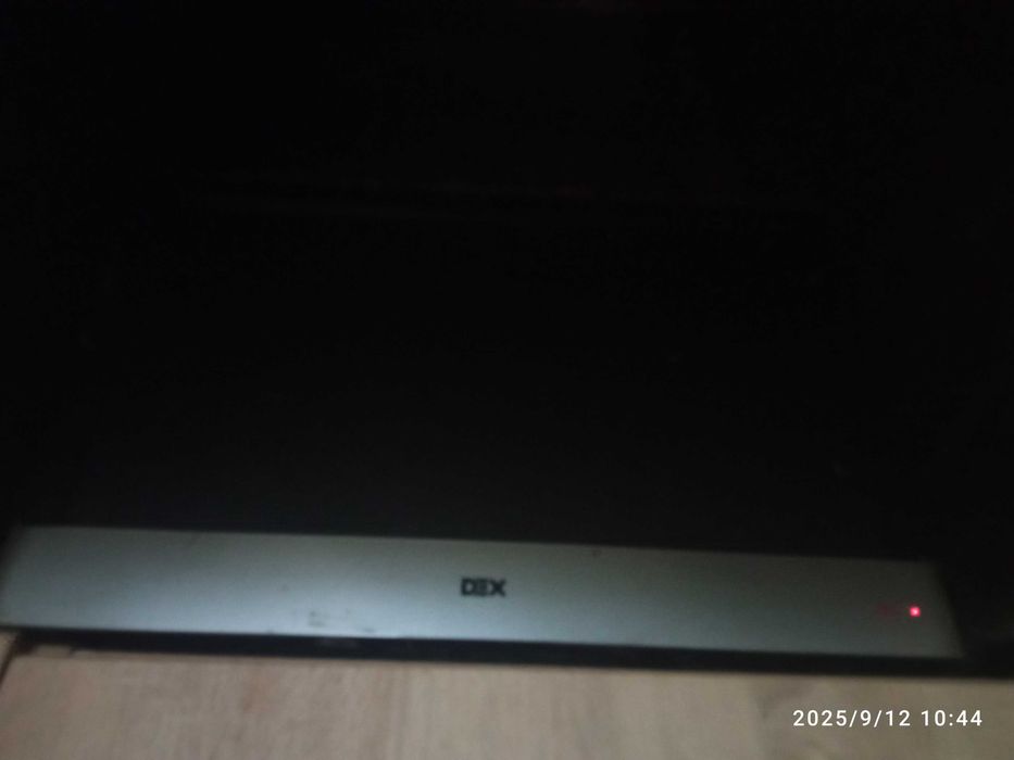 LCD-телевізор DEX LD-2220