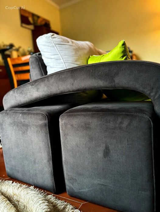 Conjunto sofa e puff