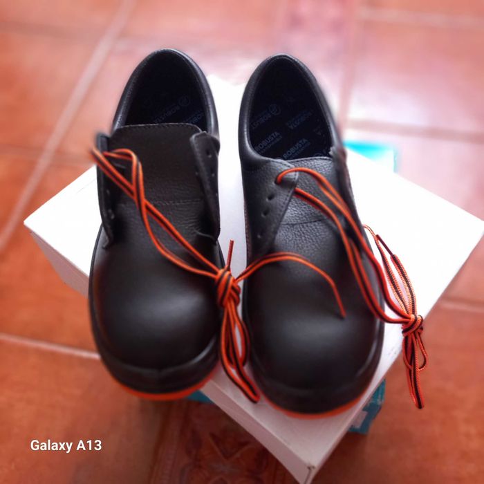 Caçcado de seguraça  Nº 42